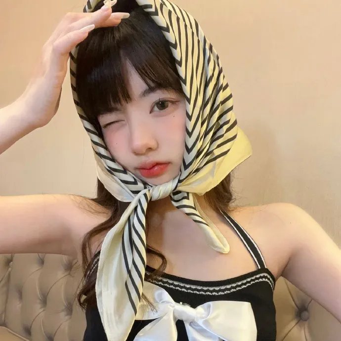 莫斯科来的香烟女孩封面