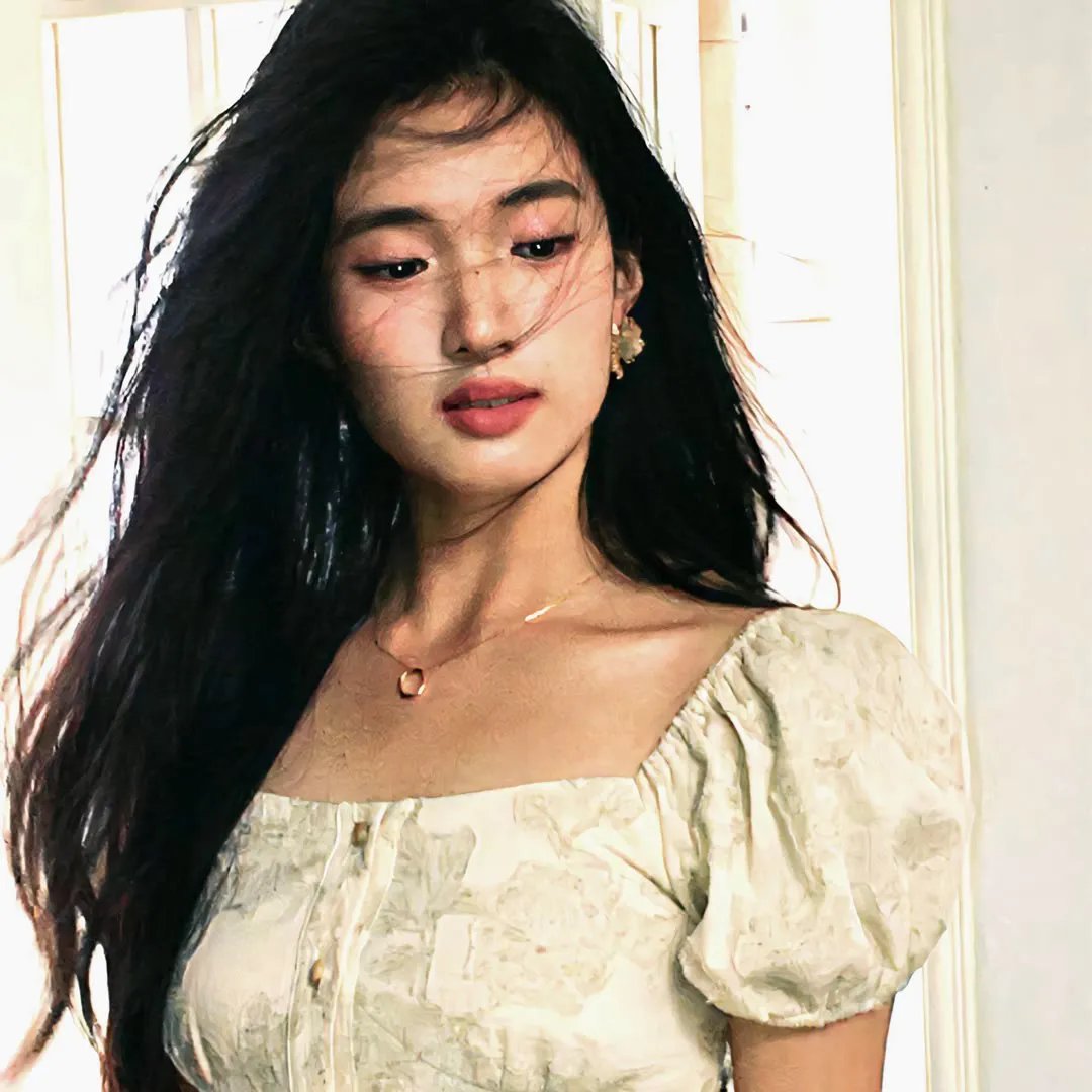女神游戏室封面